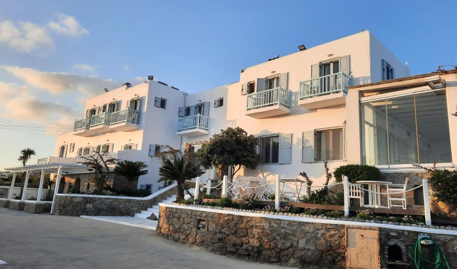 Aparthotel Zephyros Strand Paraga Exterior foto